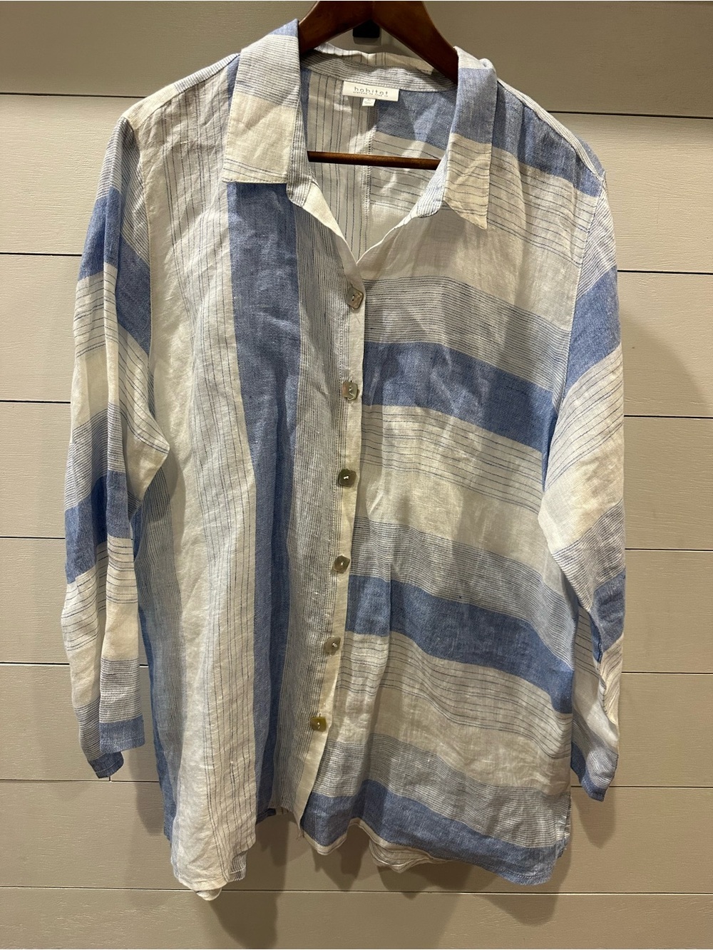 Habitat Women’s Blue & White Linen-Blend Button Shirt- size X- Large
